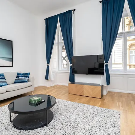 Appartement Gozsdu Court Le Noir Budapest