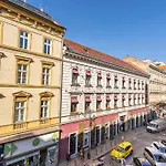 Le Noir Budapeste