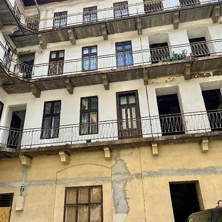 Lejlighed Ghetto - Gozsdu Court Le Noir