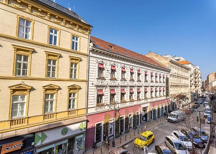Le Noir Budapest